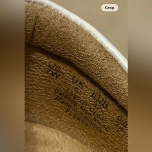 Naturalizer shoes, white leather ,Suede-Lined Shoe Interior, Size 7W. Worn once.